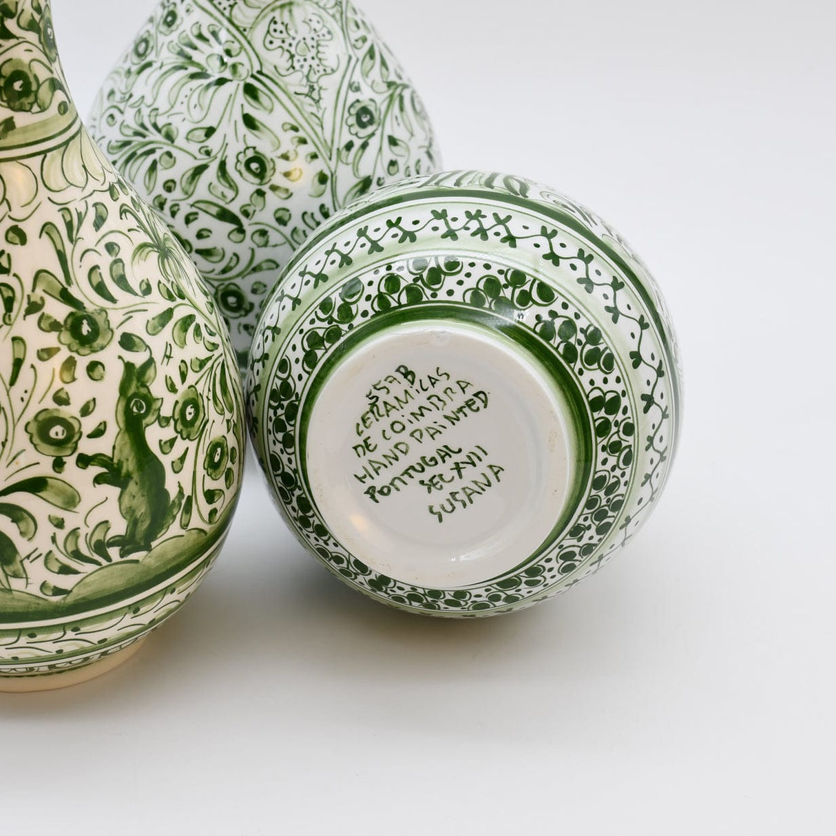 Carafe verte en céramique de Coimbra peinte à la main Carafe en céramique de Coimbra