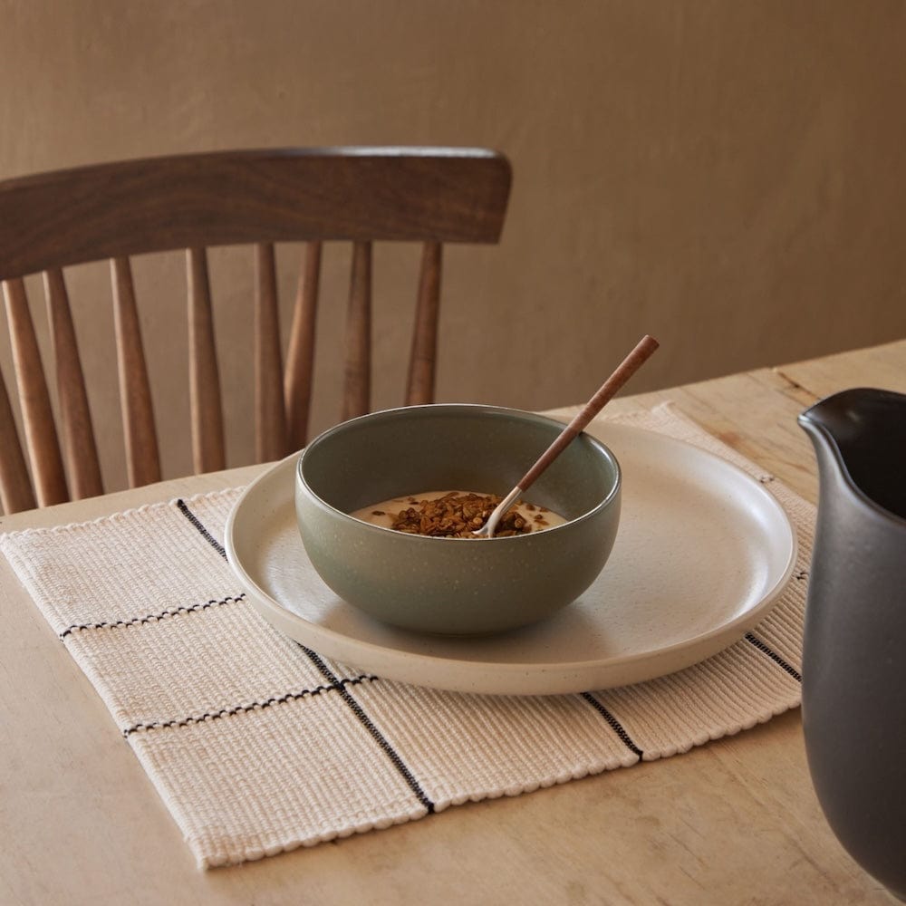 Set de table en coton recyclé blanc à rayures noires – Fabriqué au Portugal Set de table en coton recyclé - Blanc cassé et noir