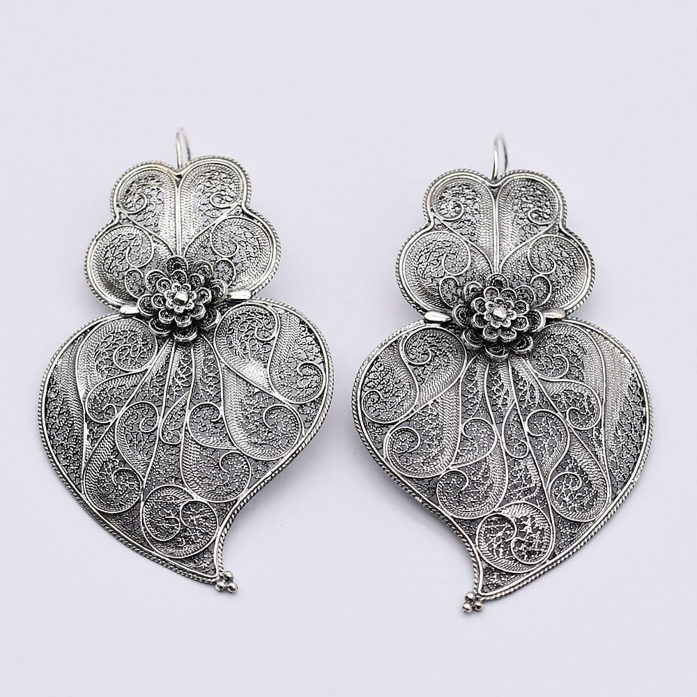 Boucles d'oreille Coeur de Viana en filigrane d'argent oxydé 6,5cm Coração de Viana I Boucles d'oreille en argent oxydé - 6,5cm