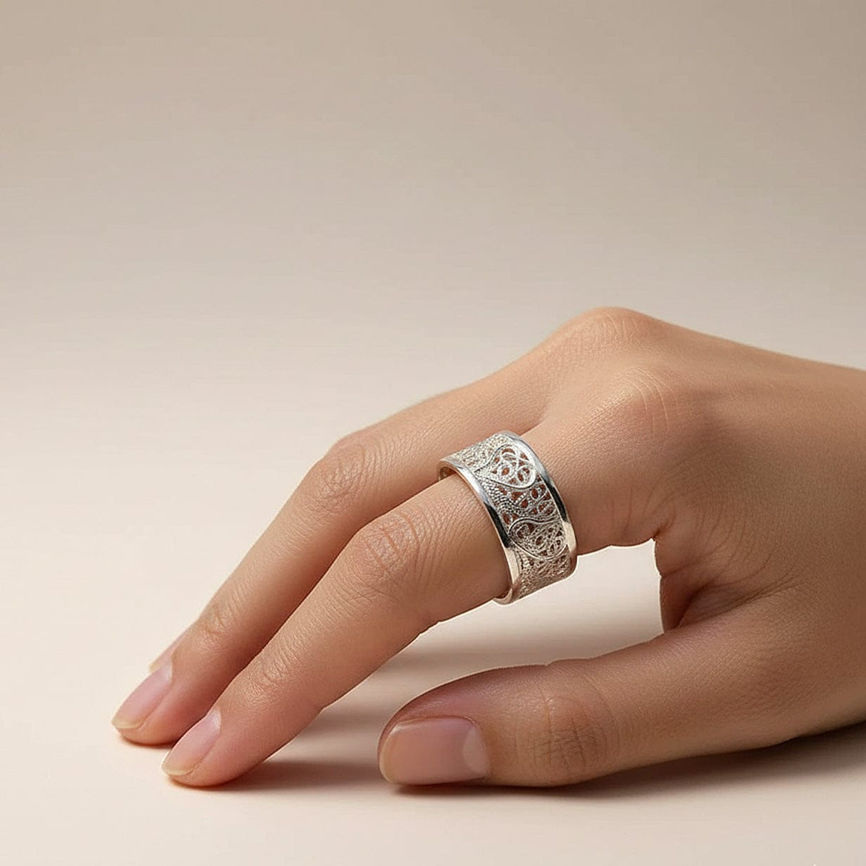 Bague en filigrane d'argent du Portugal I Vente en ligne Coração de Viana I Bague en argent