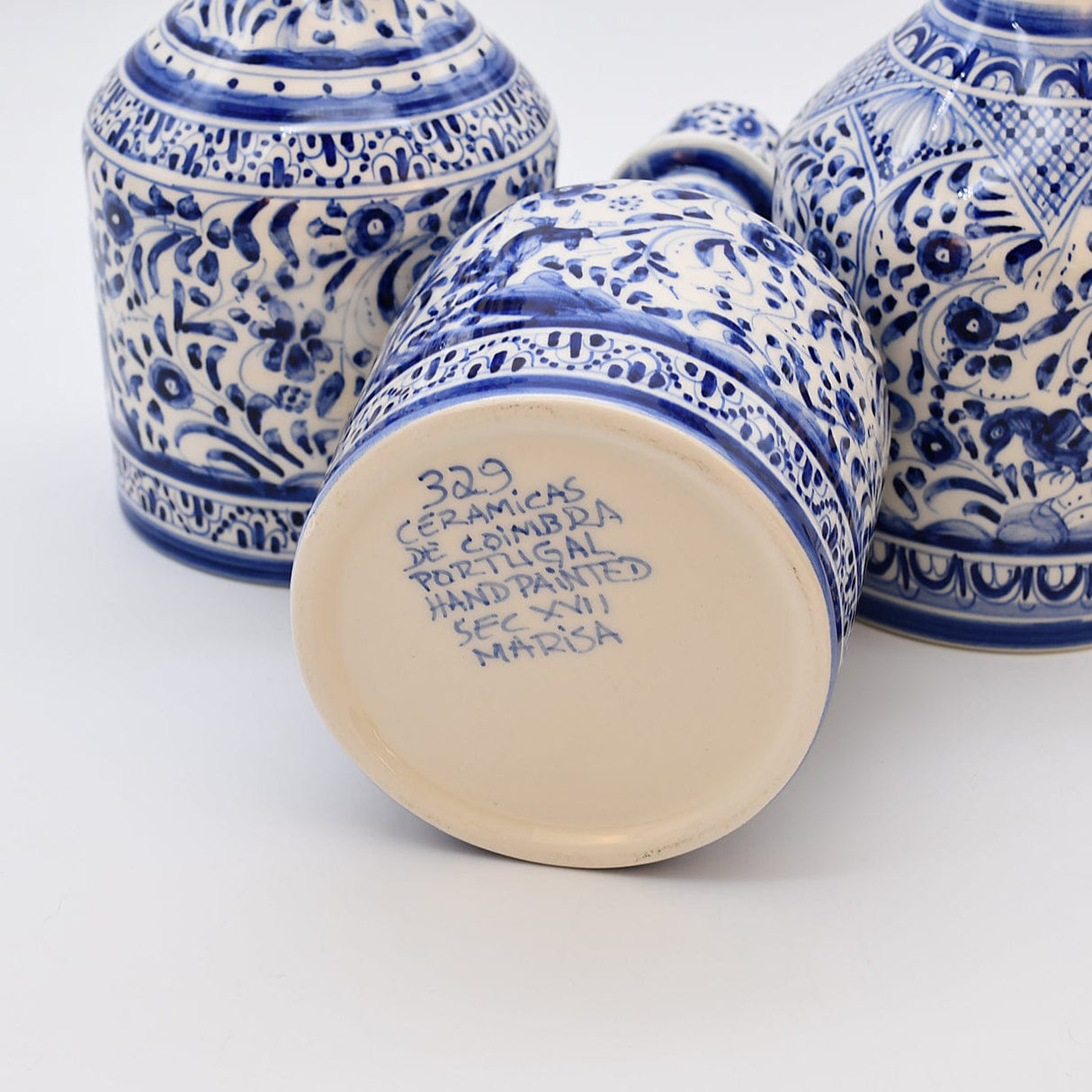 Carafe bleue en céramique de Coimbra Carafe en céramique de Coimbra