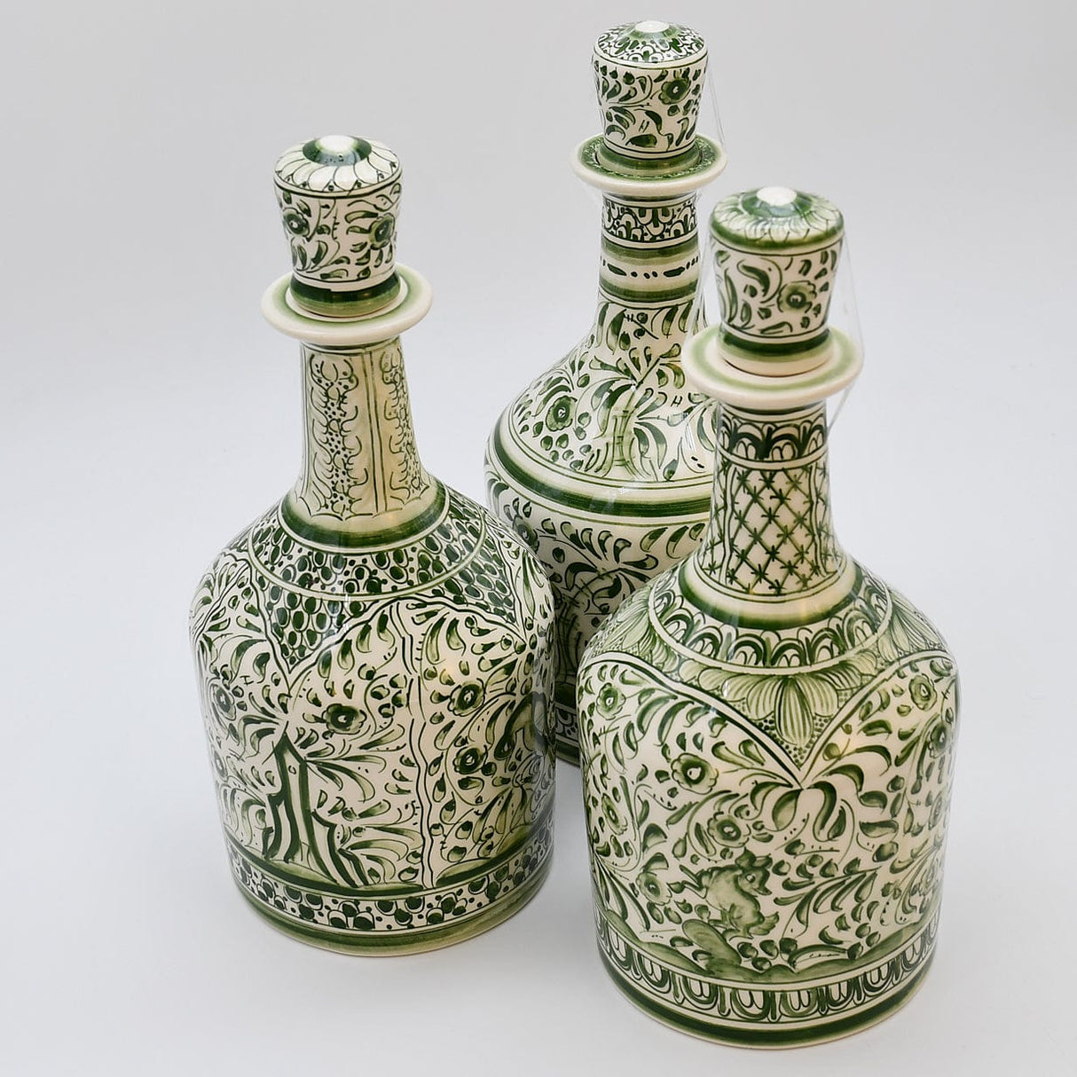 Carafe verte en céramique de Coimbra Carafe en céramique de Coimbra