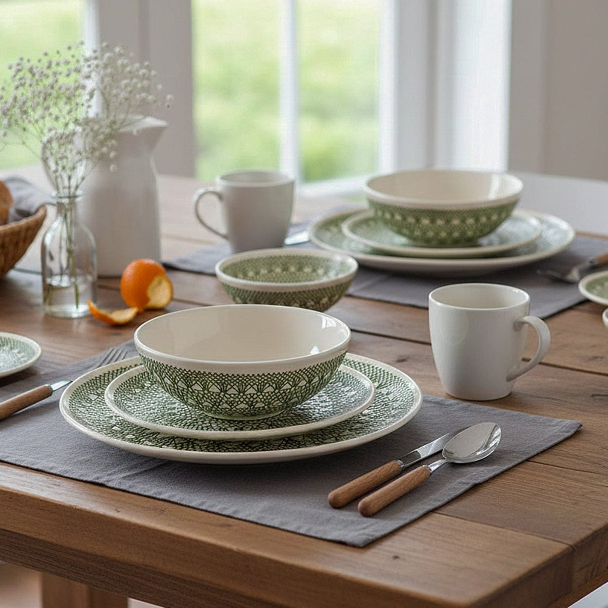 Petite assiette en céramique verte I Motifs dentelles portugaises Assiette "Renda" verte - 20cm