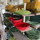 Plat en céramique en forme de fraise I Vaisselle artisanale du Portugal Corbeille à fruits en céramique en forme de fraise - 30cm