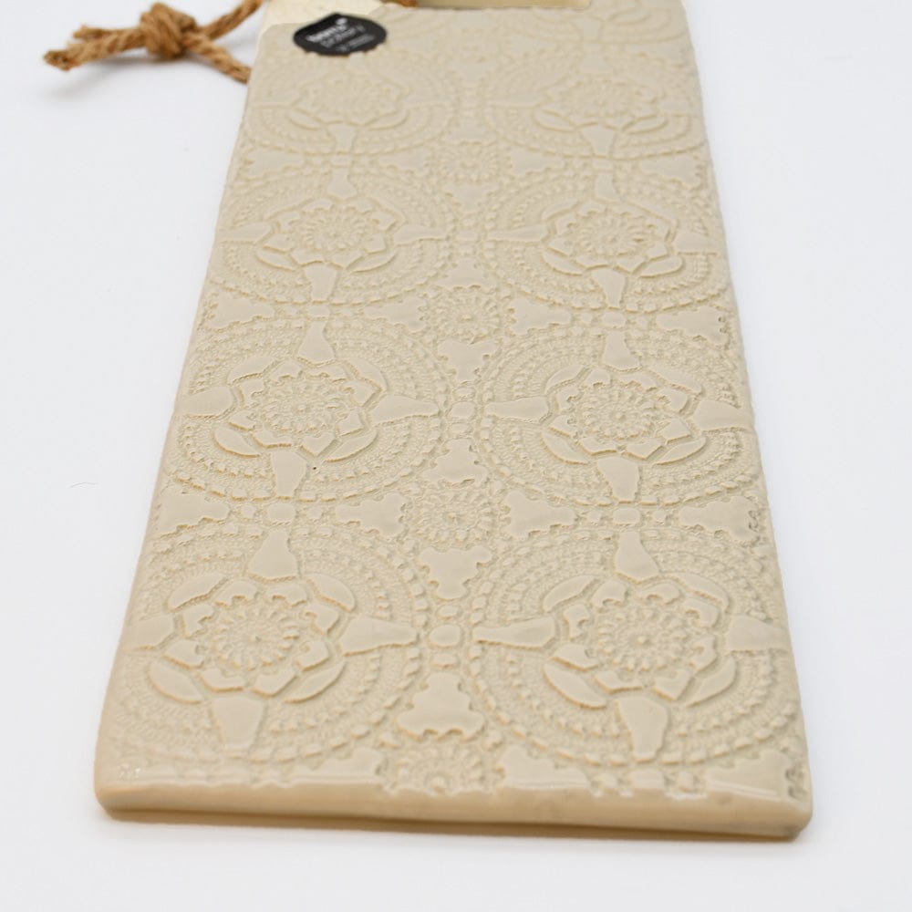 Plateau en céramique beige I Motifs dentelles portugaises Plateau de service "Renda"  - Beige