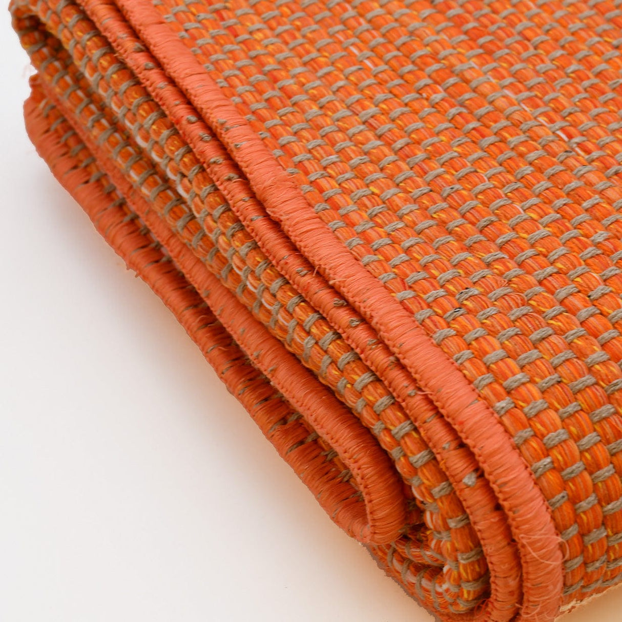 Tapis orange en fibres mélangées I Fabrication artisanale portugaise Tapis en fibres mélangées - Orange