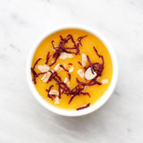 Tube de betteraves déshydratées et amandes grillées