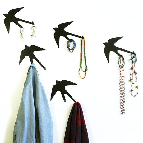 Crochet mural en forme d'hirondelle