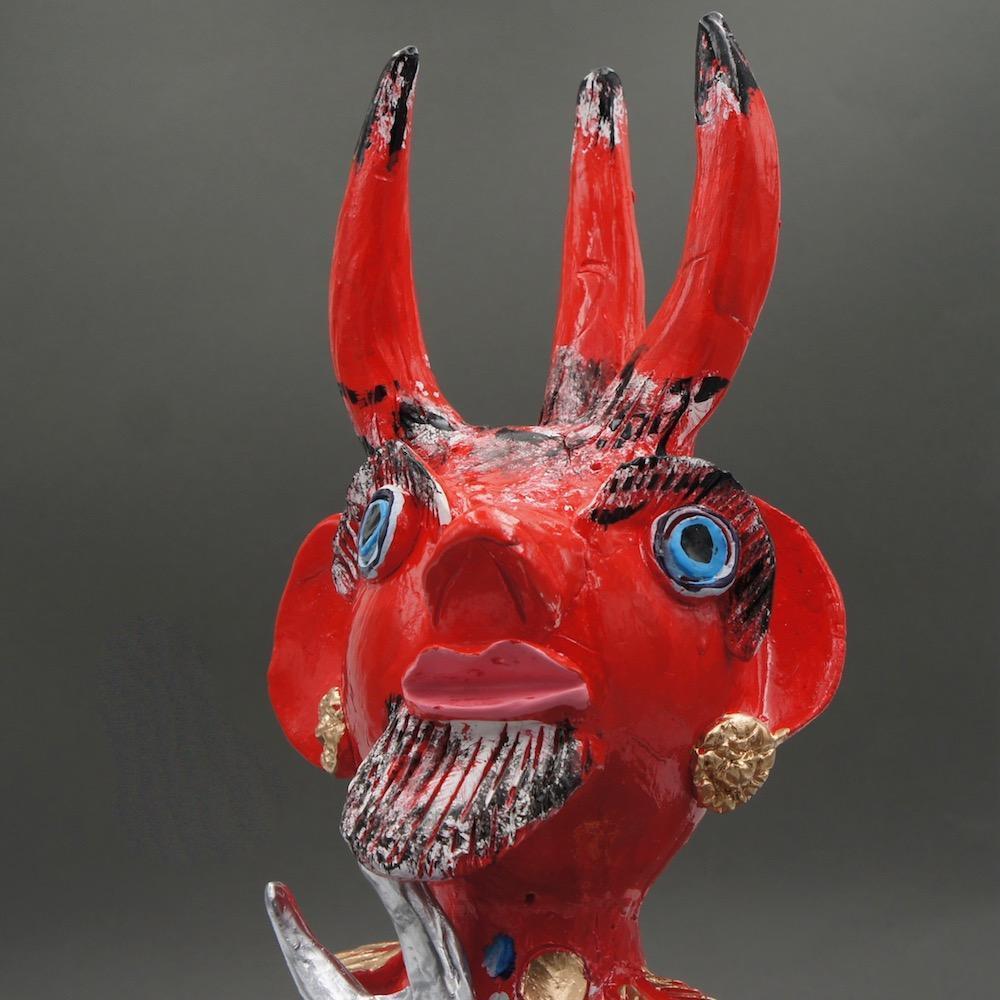 Diabo com três cornos 40 cm - Júlia Côta