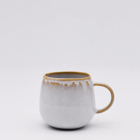 Grande assiette en grès de la collection portugaise Corals Mug en grès "Amazonia" Blanc