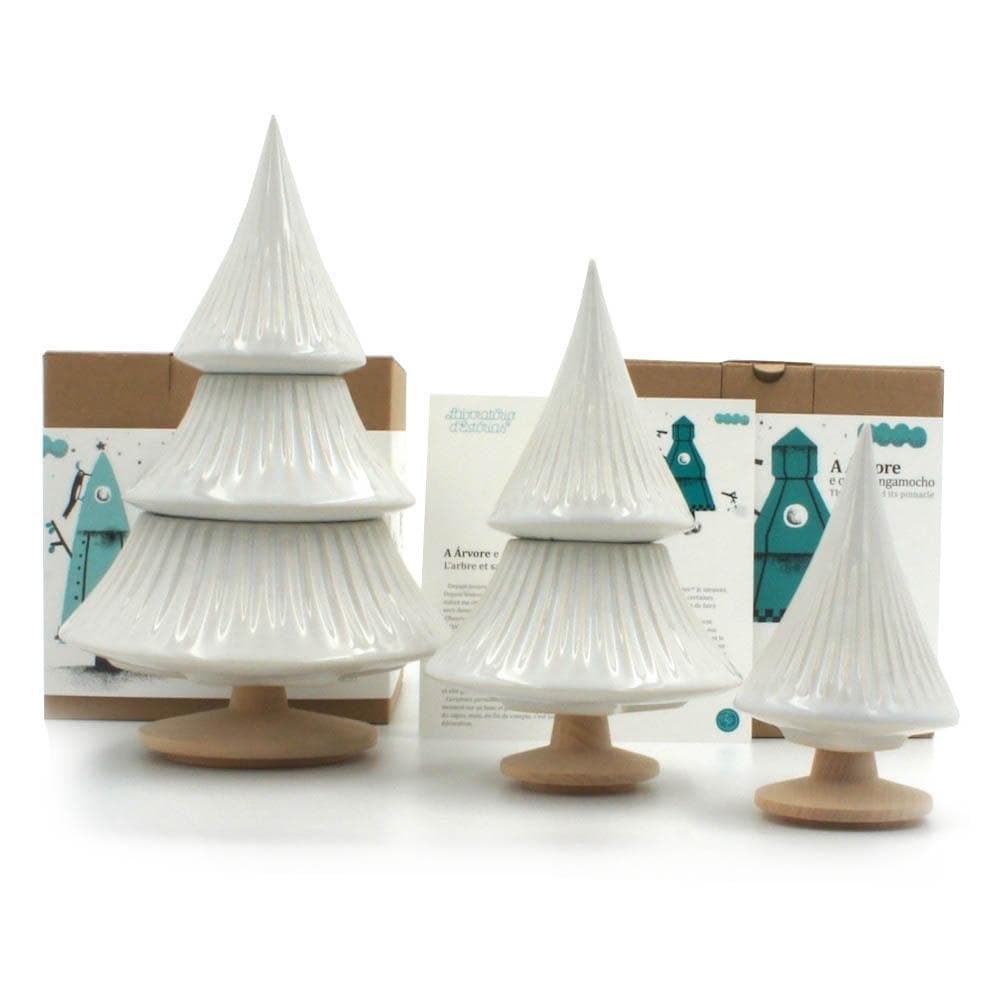Sapin en faïence "A Árvore e o seu Zingamocho" 14cm